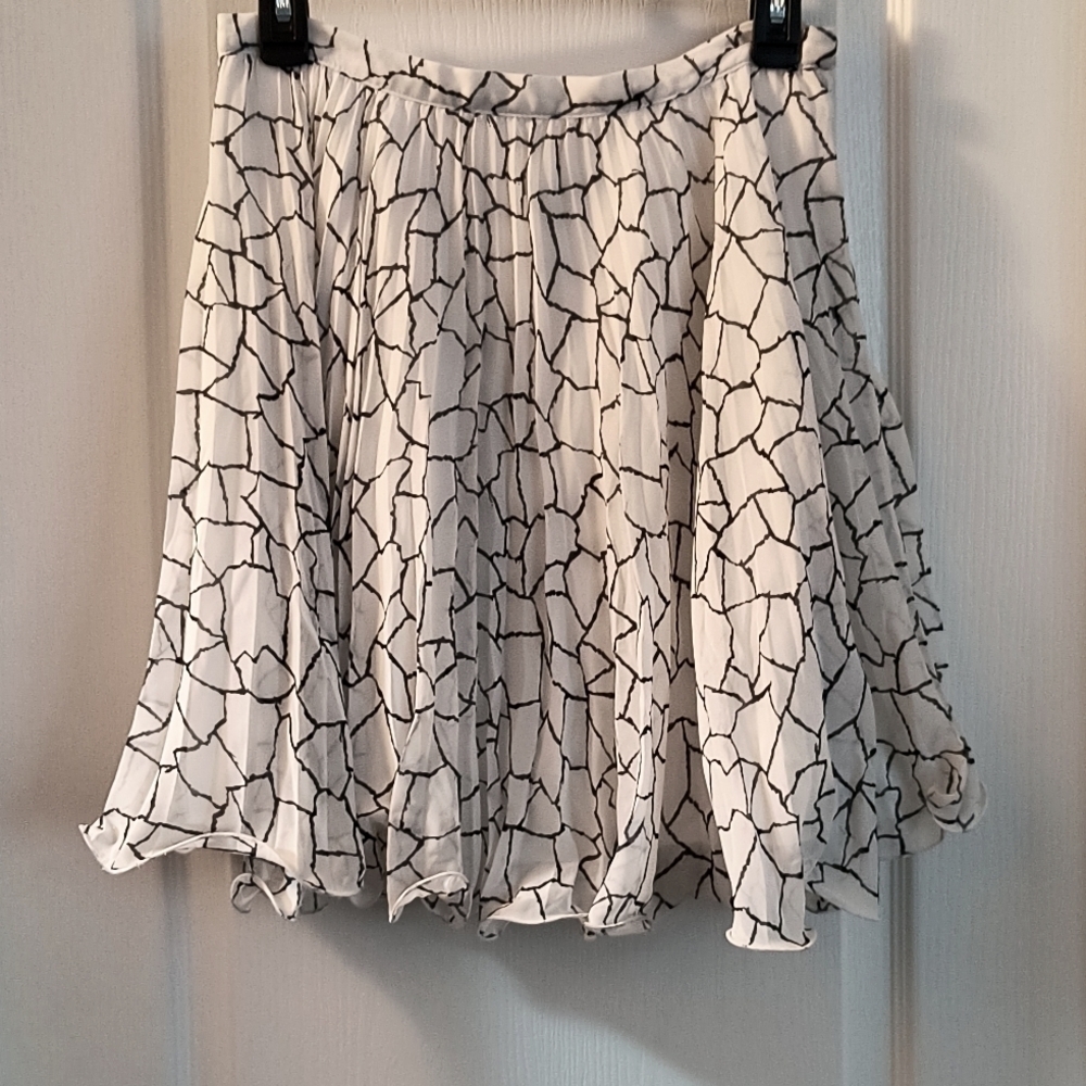 𝅺alberto Makali New York Paris Milano Pleated Skirt Size 6